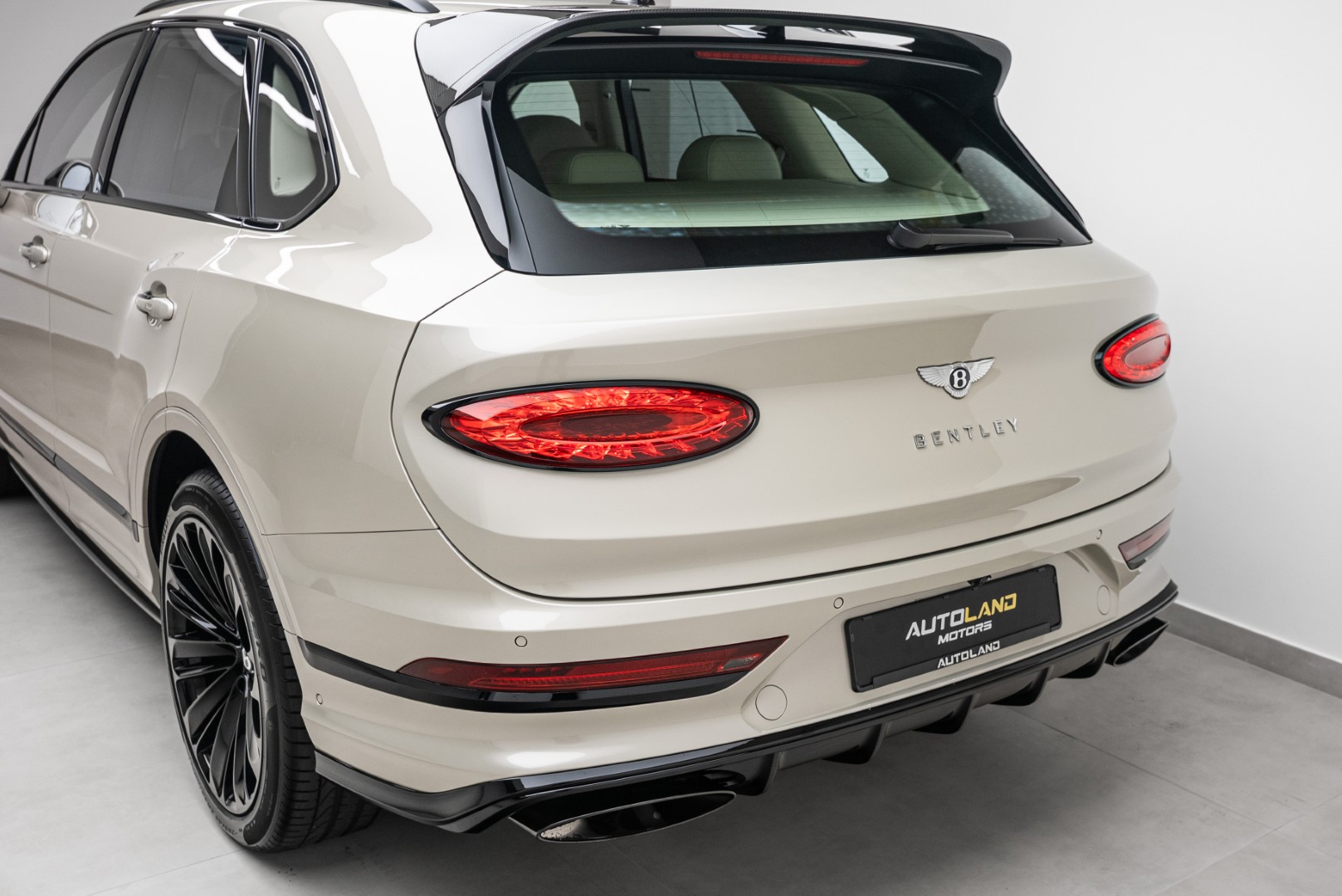 2022 BENTLEY BENTAYGA SPEED W12 GCC WITH WARRANTY AND SERVICES